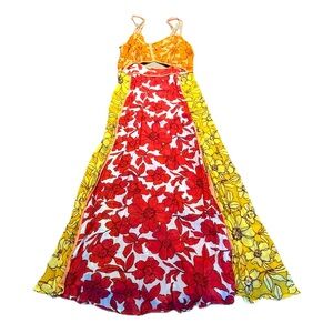 💕 Women’s Reiss colorful flower cutout spaghetti strapped midi dress in size 6